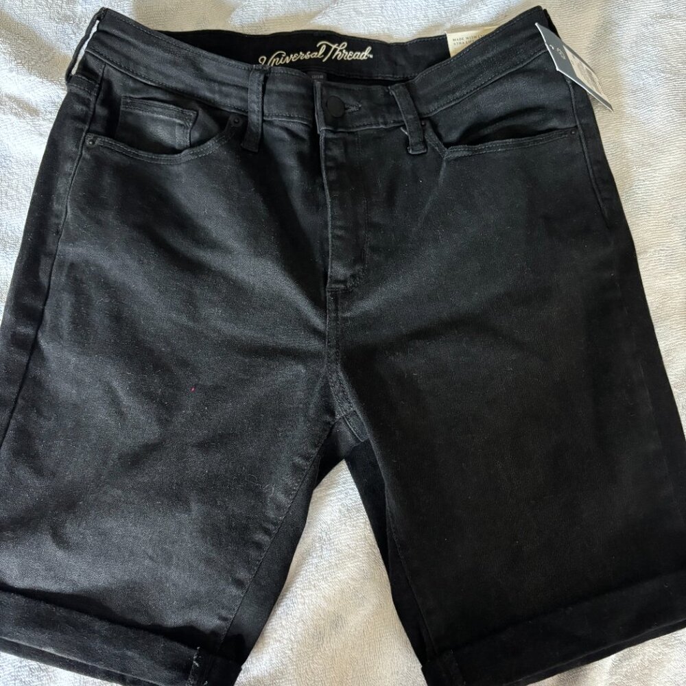 NWT High Rise Bermuda Shorts